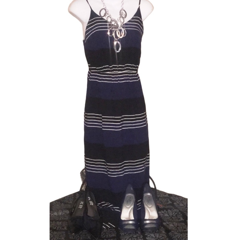 Navy Black and White strip Maxi Dress Sz XS